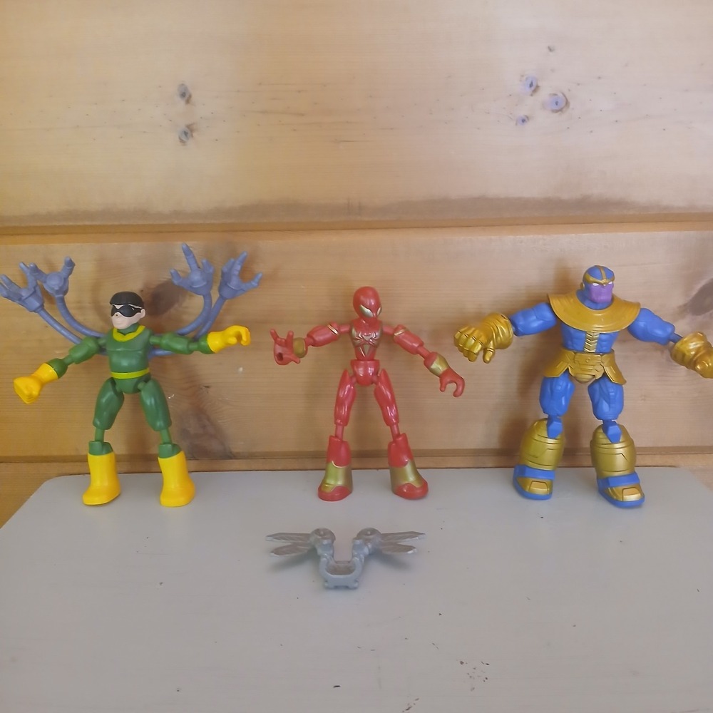 Lot Of 3 MARVEL Bend and‎ Flex. Thanos, spider Man, Doc Ock ZB2